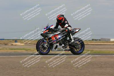 media/Sep-10-2023-Pacific Track Time (Sun) [[44210541ad]]/Group B/1220pm (Wheelie Bump)/